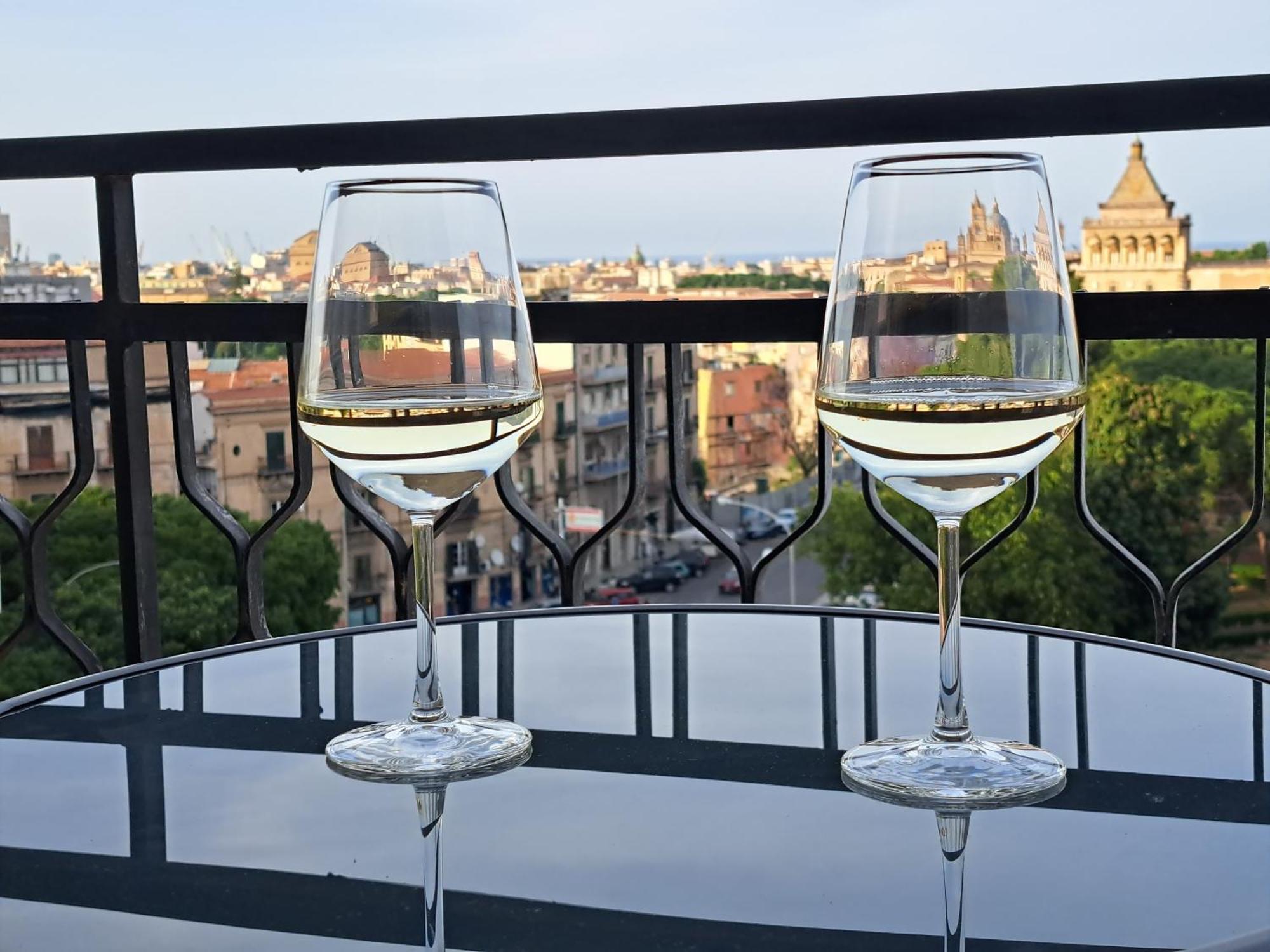 Skyline Palermo Apartment Bagian luar foto