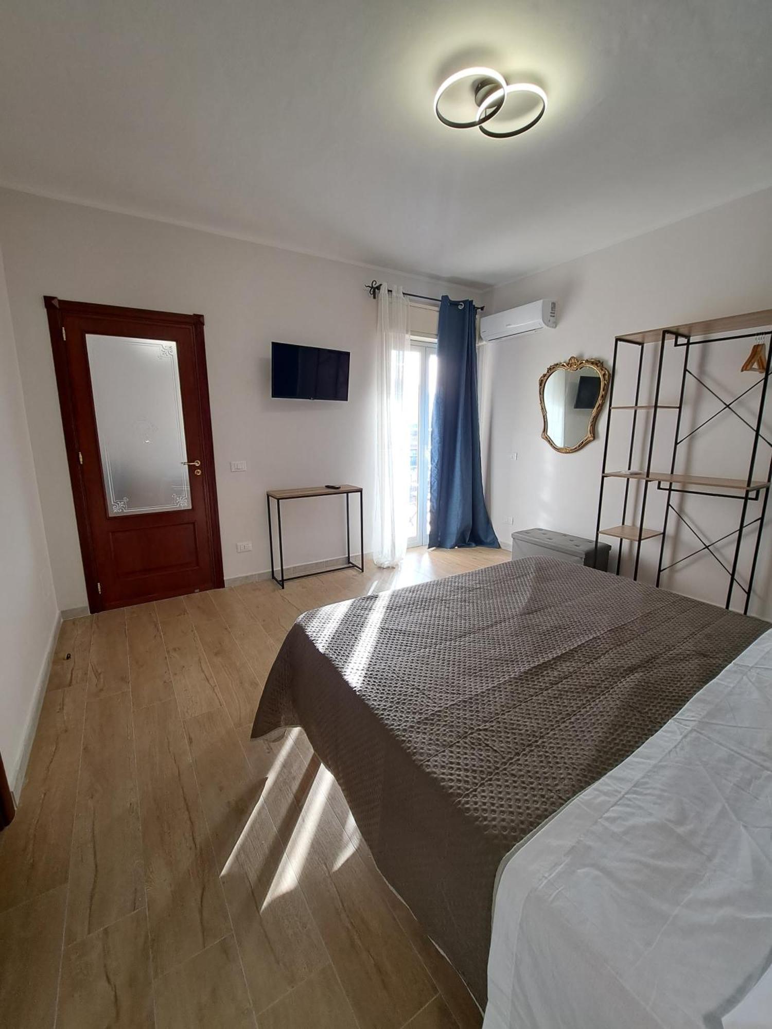 Skyline Palermo Apartment Bagian luar foto