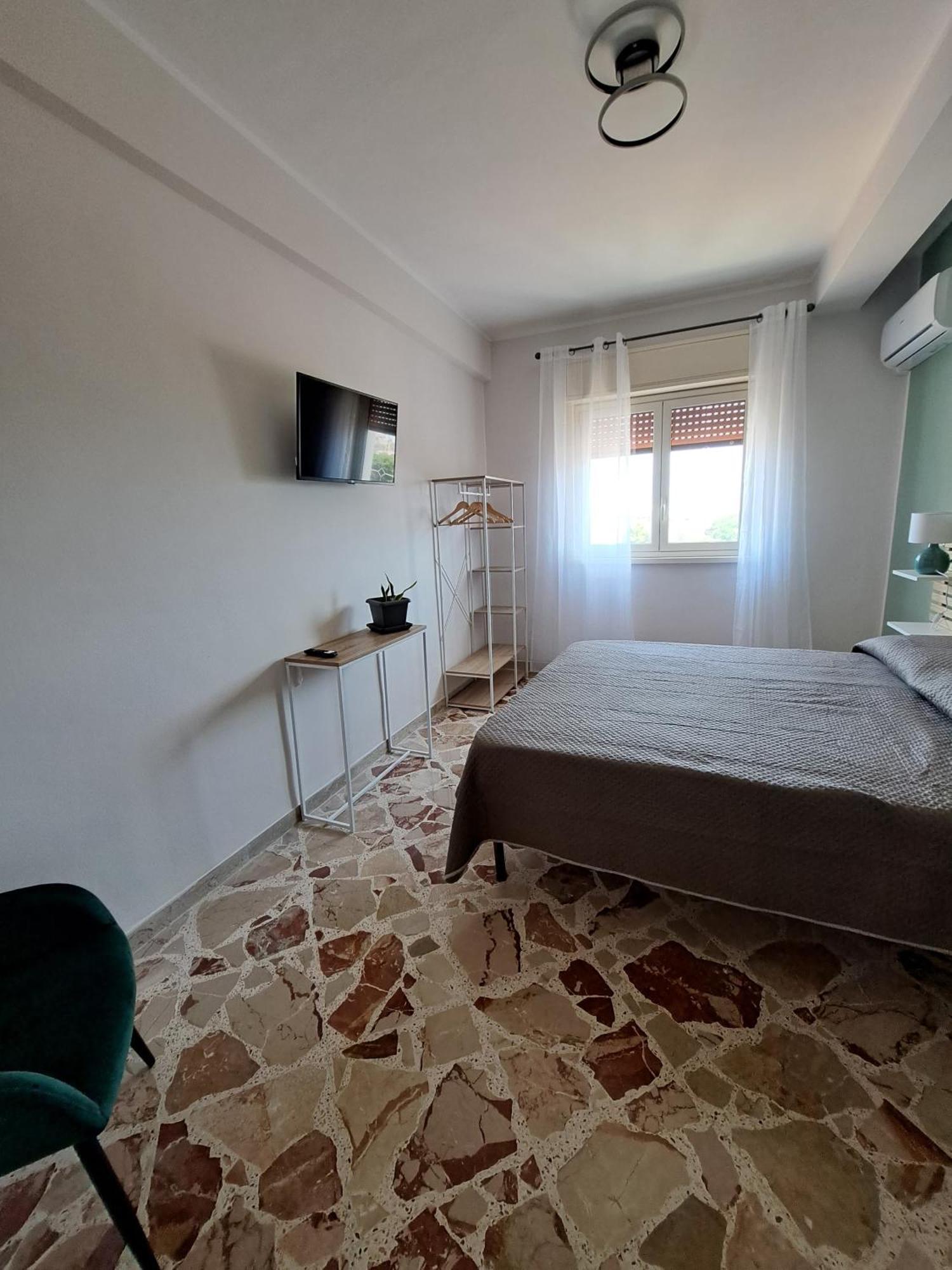 Skyline Palermo Apartment Bagian luar foto