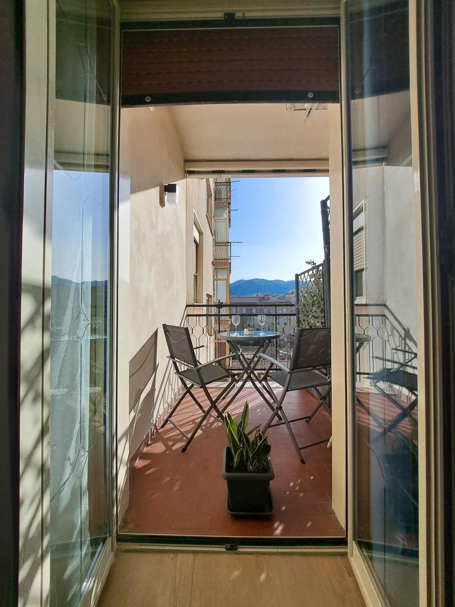 Skyline Palermo Apartment Bagian luar foto